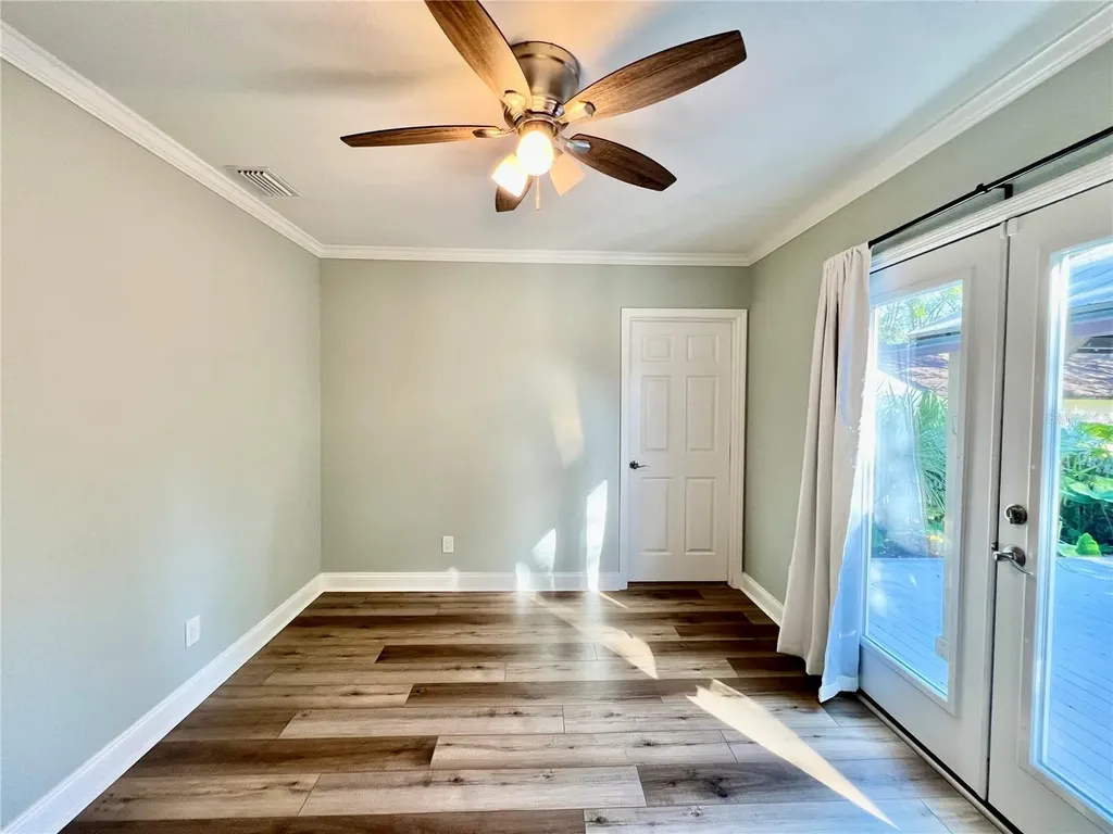5907 N Ola Avenue Tampa FL 33604