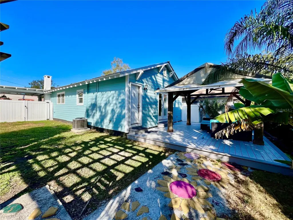 5907 N Ola Avenue Tampa FL 33604