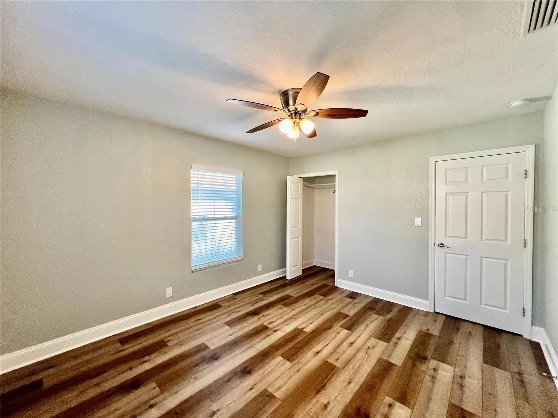 5907 N Ola Avenue Tampa FL 33604