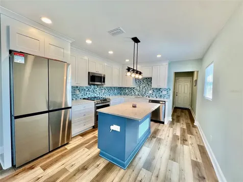 5907 N Ola Avenue Tampa FL 33604