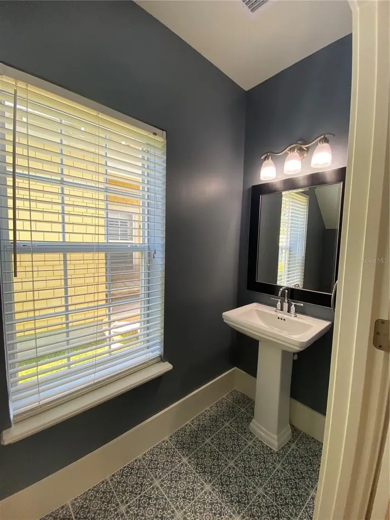 2856 Kemper Avenue Orlando FL 32814