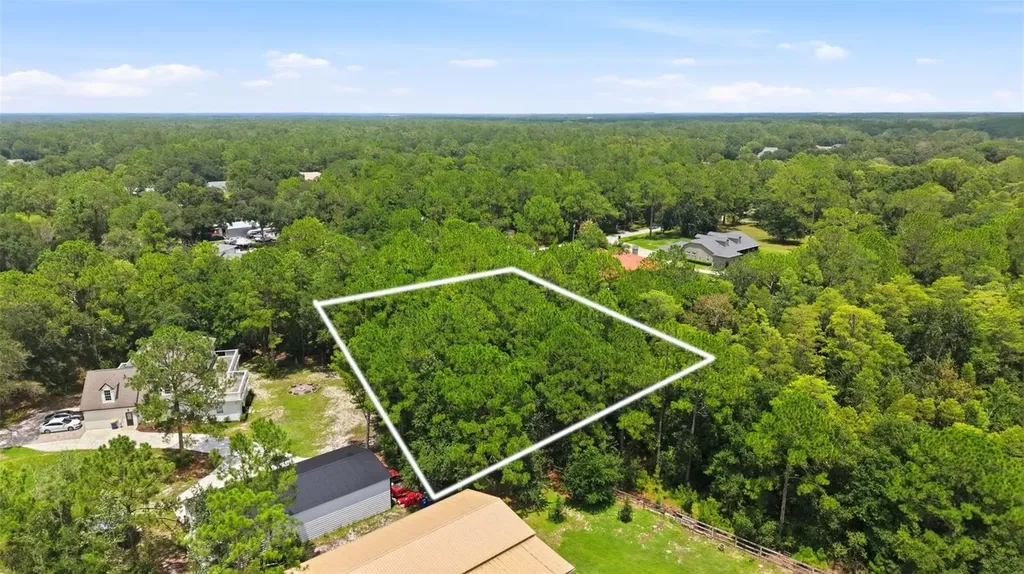 Raven Brook Road Wesley Chapel FL 33544
