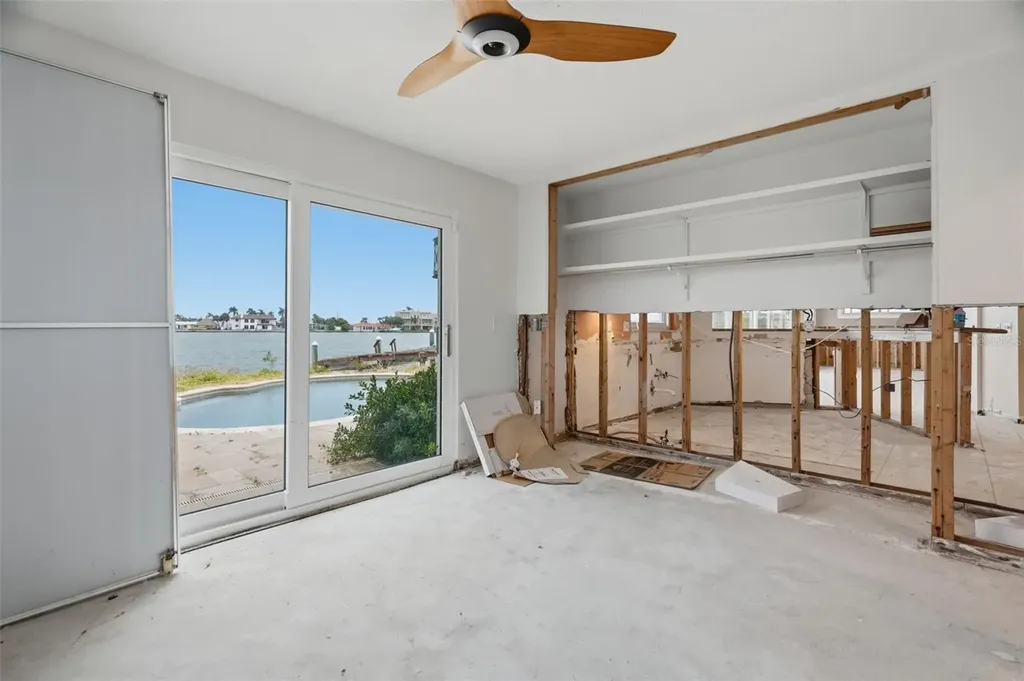 5810 Bahama Way S St Pete Beach FL 33706