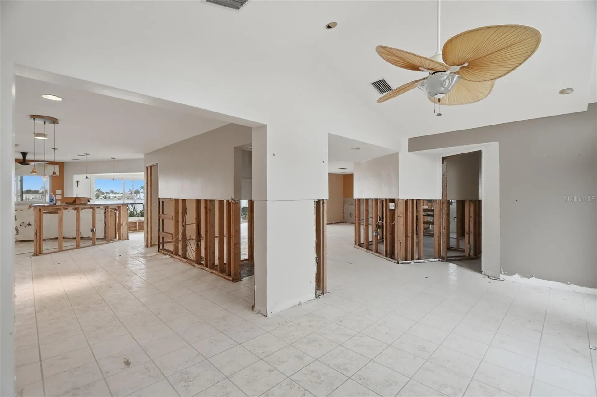 5810 Bahama Way S St Pete Beach FL 33706