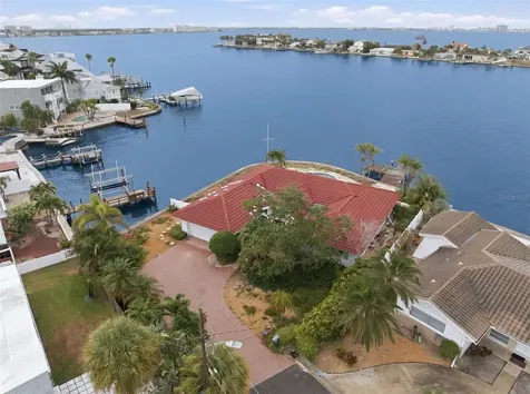 5810 Bahama Way S St Pete Beach FL 33706
