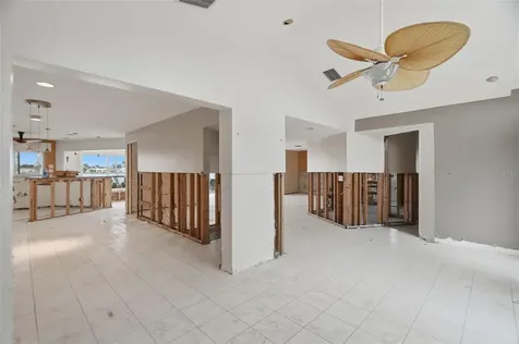 5810 Bahama Way S St Pete Beach FL 33706