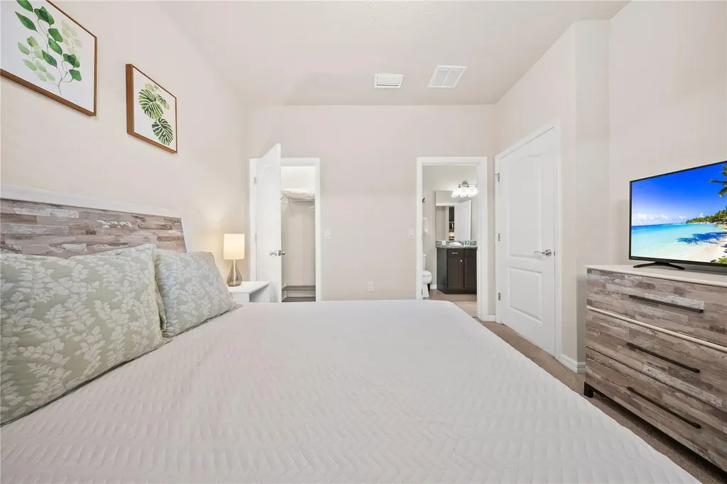 8904 Prague Way Kissimmee FL 34747