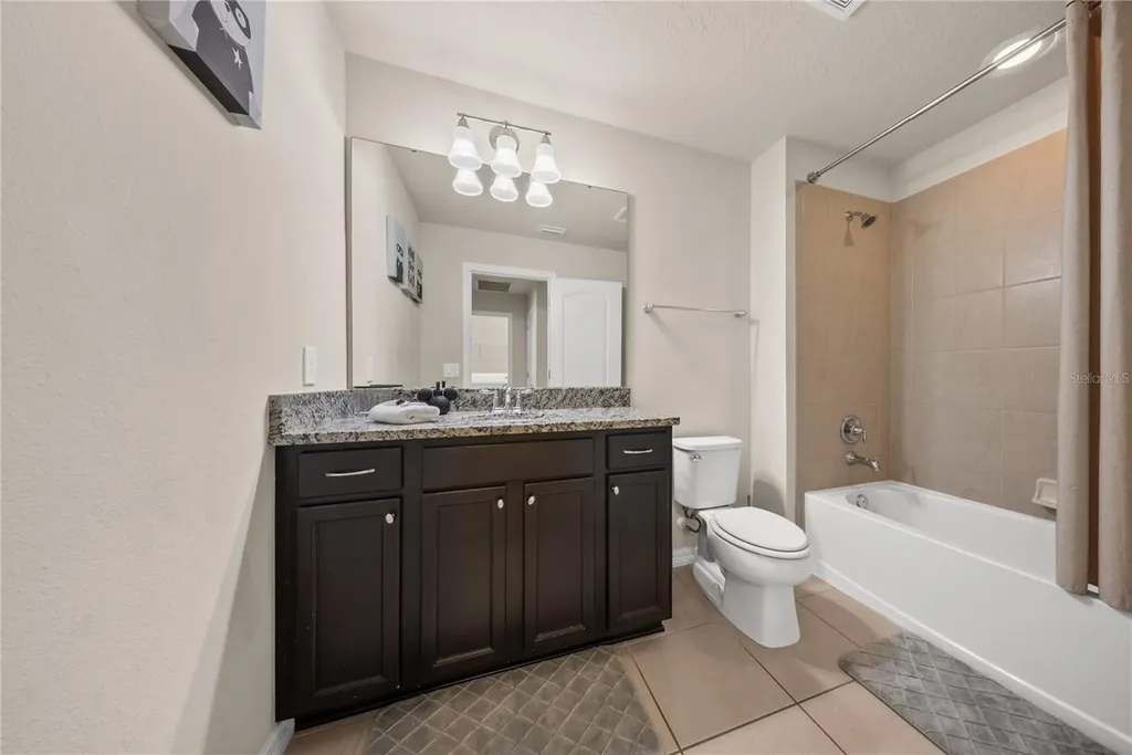 8904 Prague Way Kissimmee FL 34747