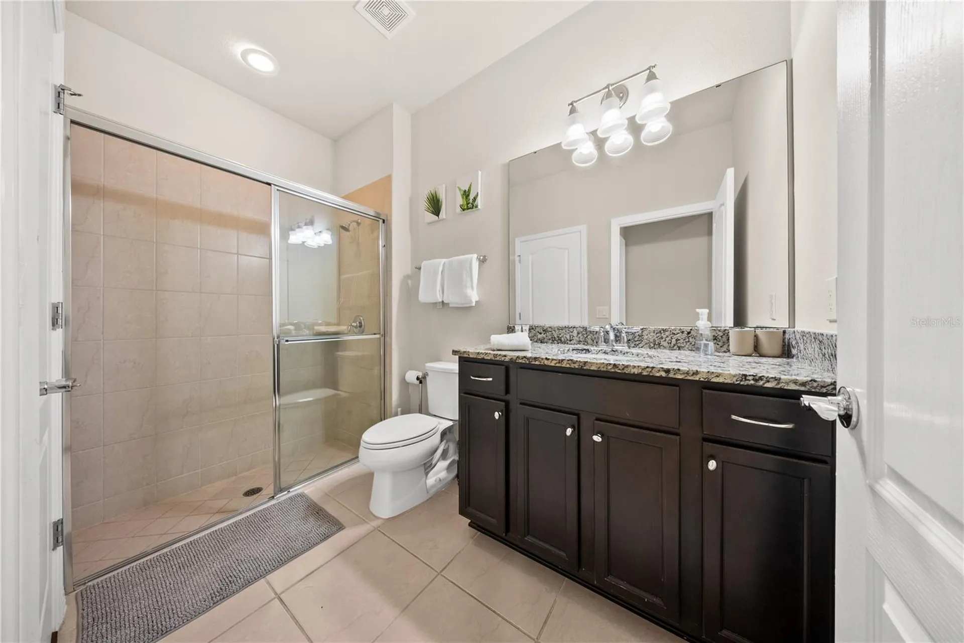 8904 Prague Way Kissimmee FL 34747