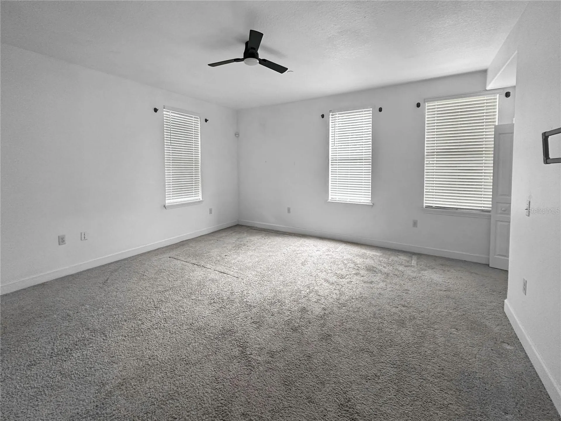 584 Copley Lane Orlando FL 32806