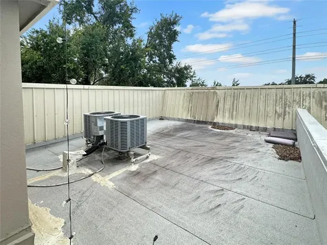584 Copley Lane Orlando FL 32806