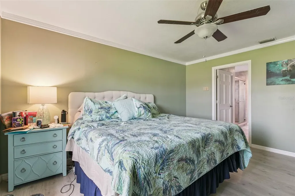 4 Bass Lake Drive Debary FL 32713