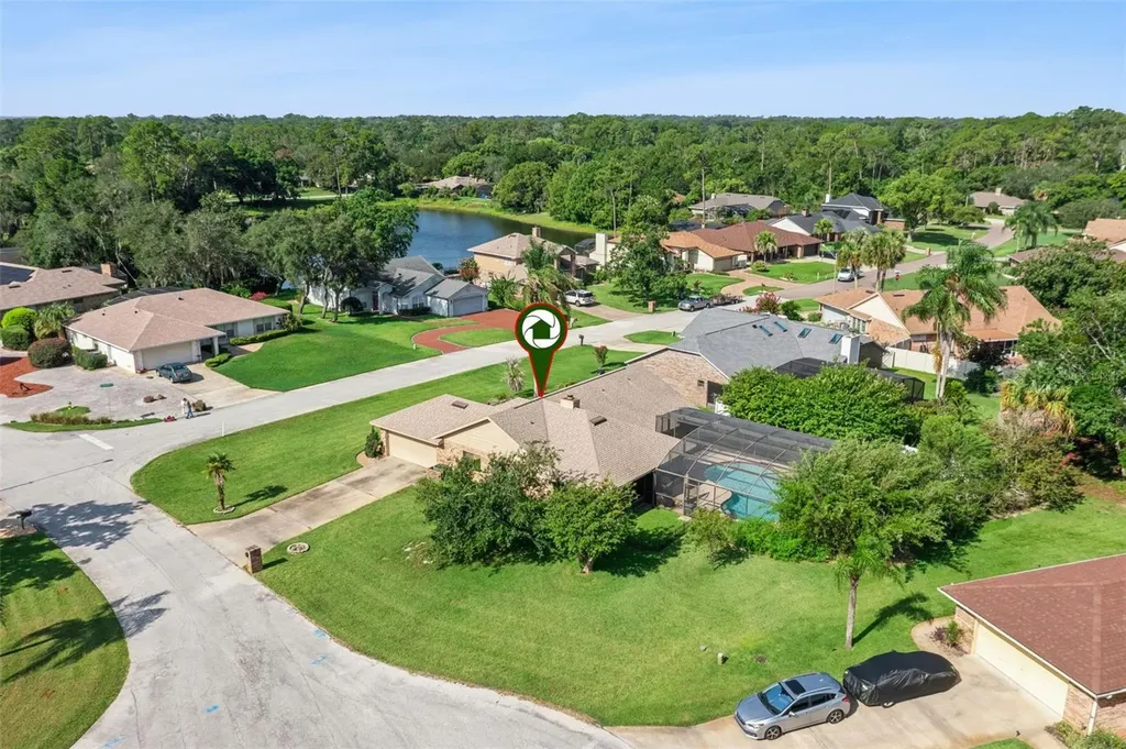 4 Bass Lake Drive Debary FL 32713