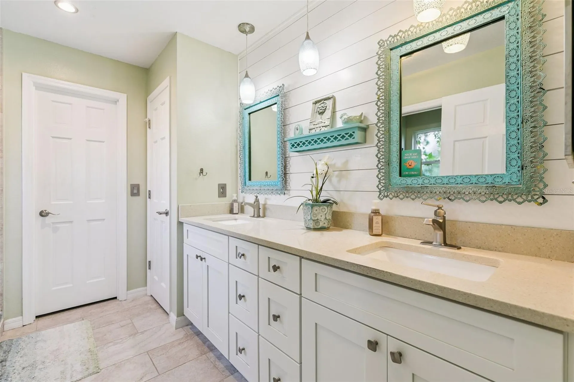 4 Bass Lake Drive Debary FL 32713