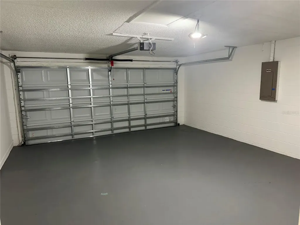 5915 Taywood Drive Tampa FL 33624