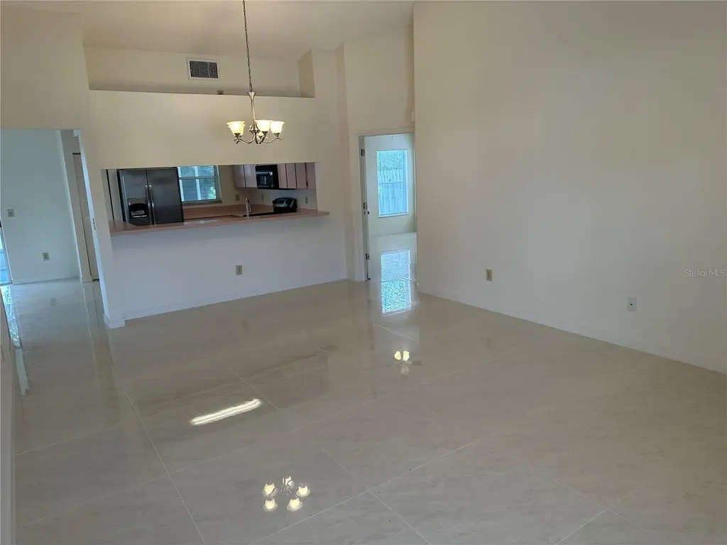 5915 Taywood Drive Tampa FL 33624