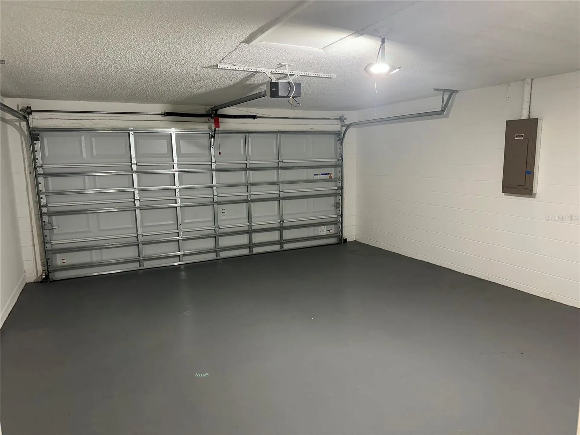 5915 Taywood Drive Tampa FL 33624