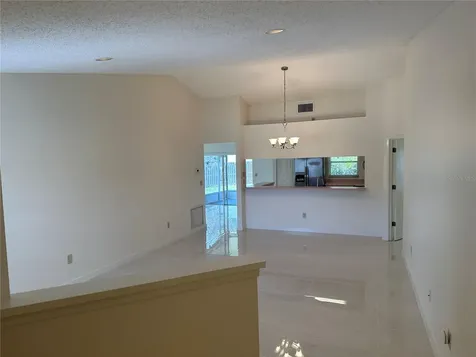 5915 Taywood Drive Tampa FL 33624