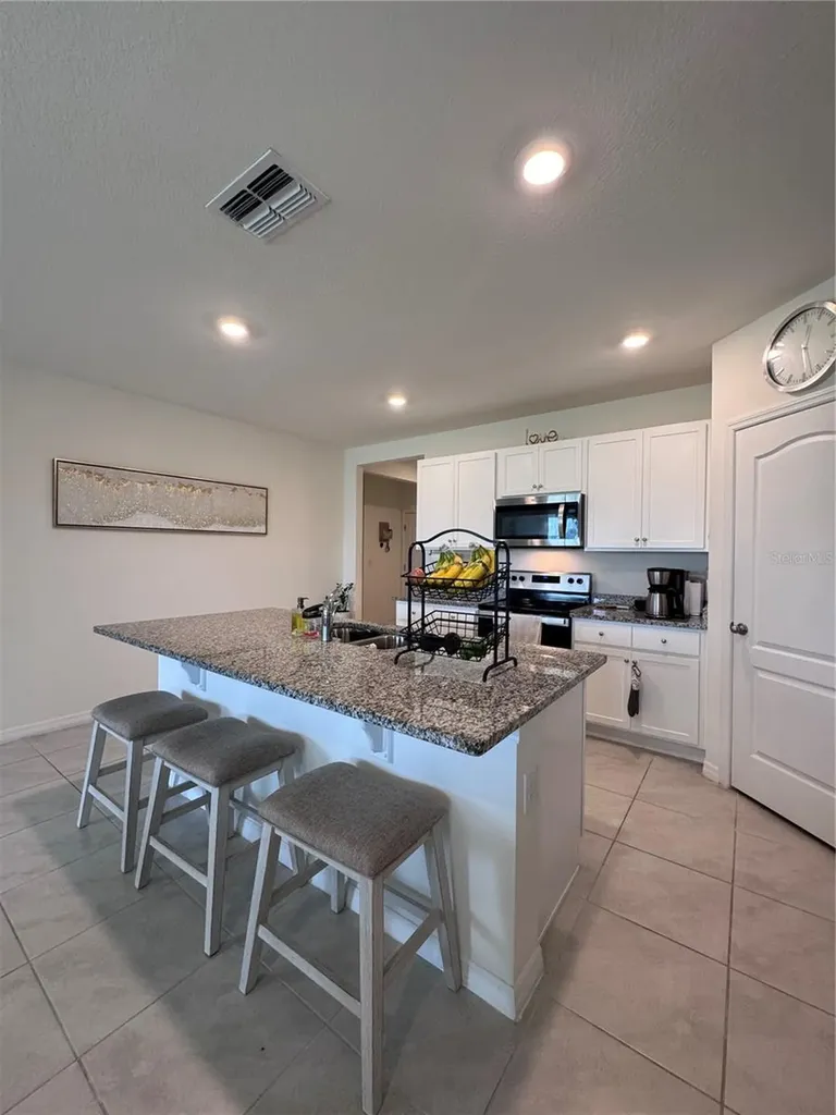 641 Griffon Avenue Lake Alfred FL 33850