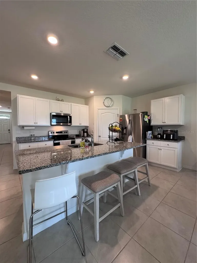 641 Griffon Avenue Lake Alfred FL 33850
