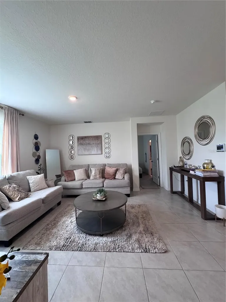 641 Griffon Avenue Lake Alfred FL 33850
