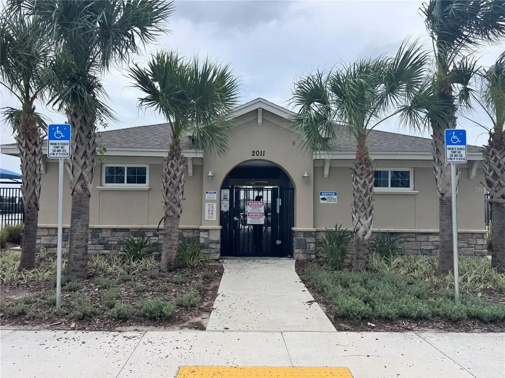 641 Griffon Avenue Lake Alfred FL 33850