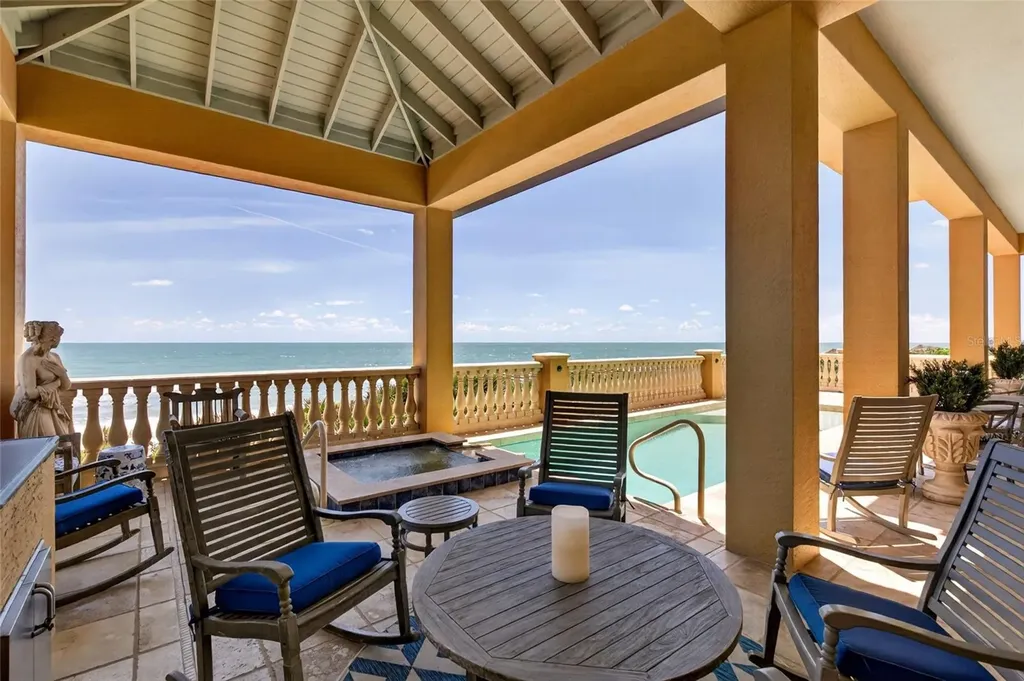 35 Calle Del Sur Palm Coast FL 32137