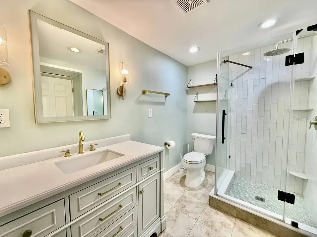 801 W 114th Avenue Tampa FL 33612