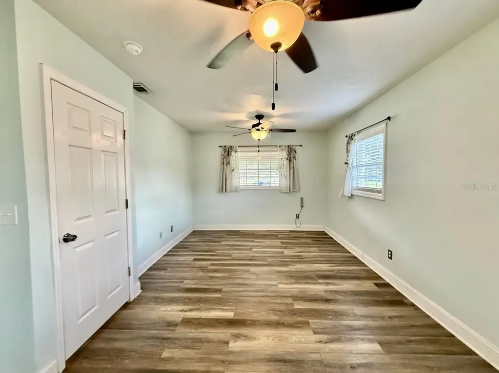 801 W 114th Avenue Tampa FL 33612