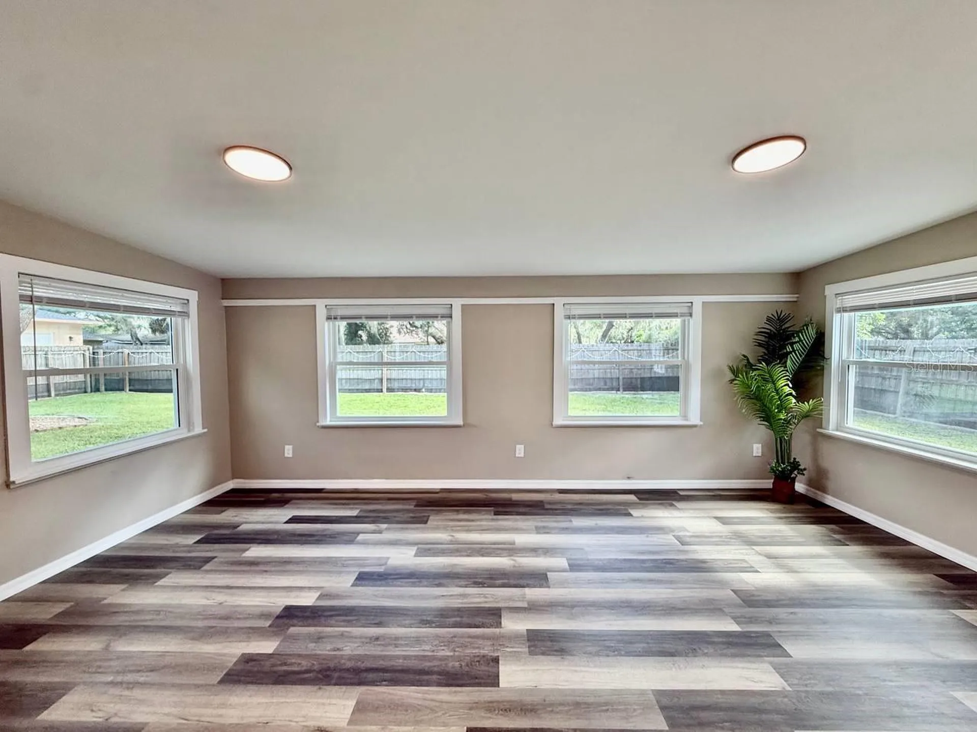 801 W 114th Avenue Tampa FL 33612