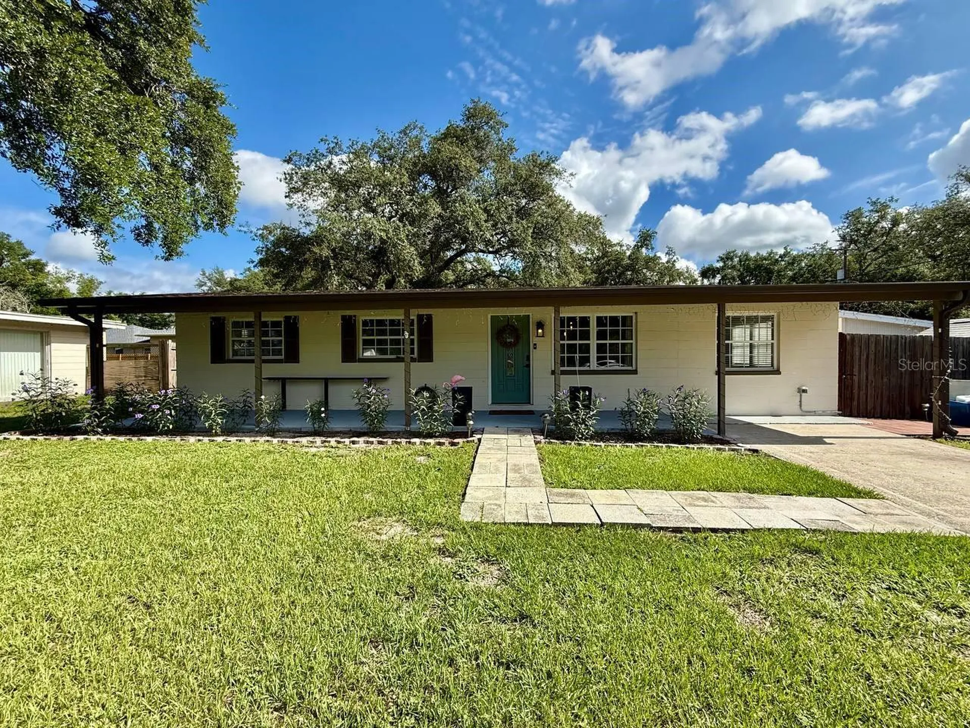 801 W 114th Avenue Tampa FL 33612