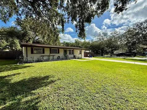 801 W 114th Avenue Tampa FL 33612