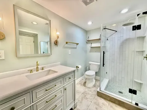 801 W 114th Avenue Tampa FL 33612