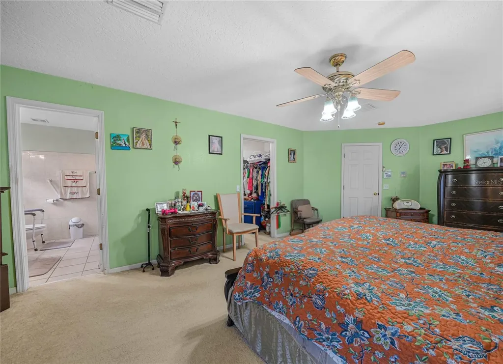 7448 Hunters Greene Circle Lakeland FL 33810