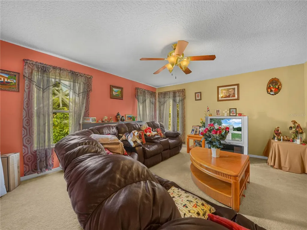 7448 Hunters Greene Circle Lakeland FL 33810