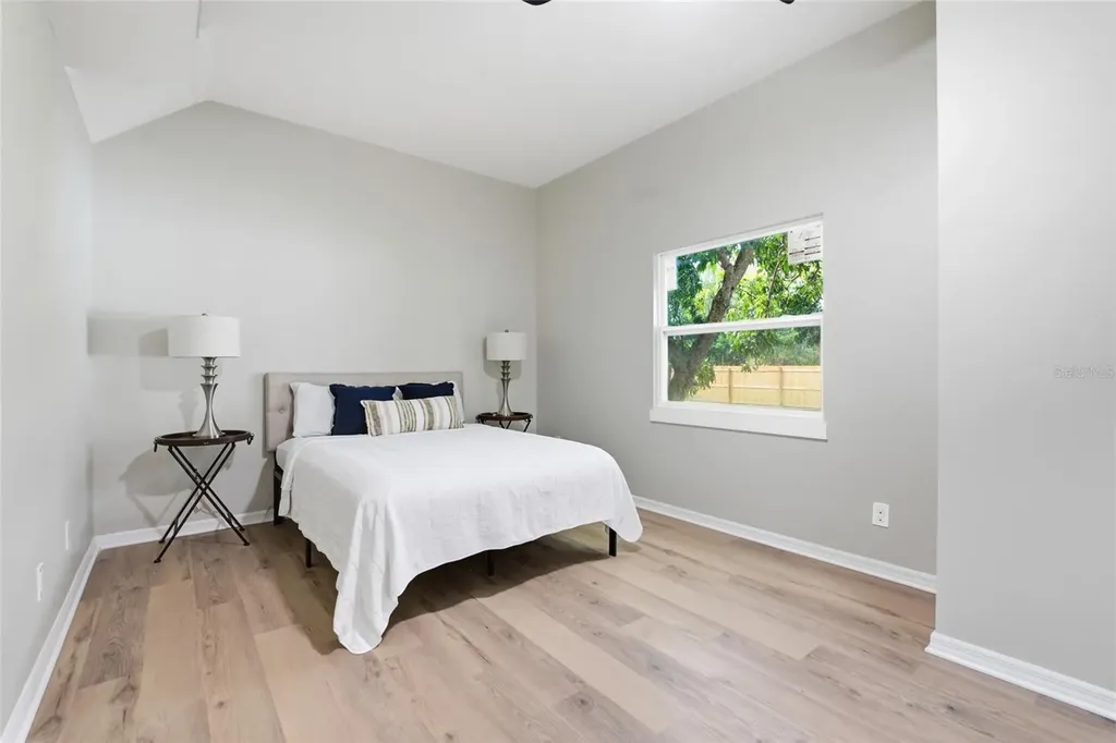 809 Woodcrest Avenue Clearwater FL 33756