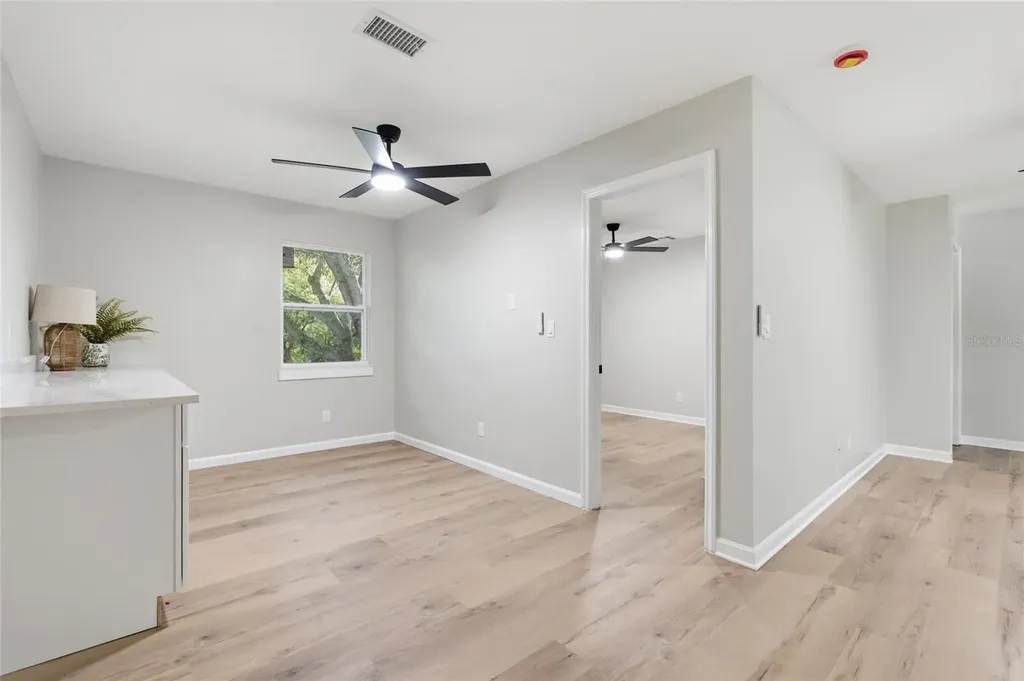 809 Woodcrest Avenue Clearwater FL 33756