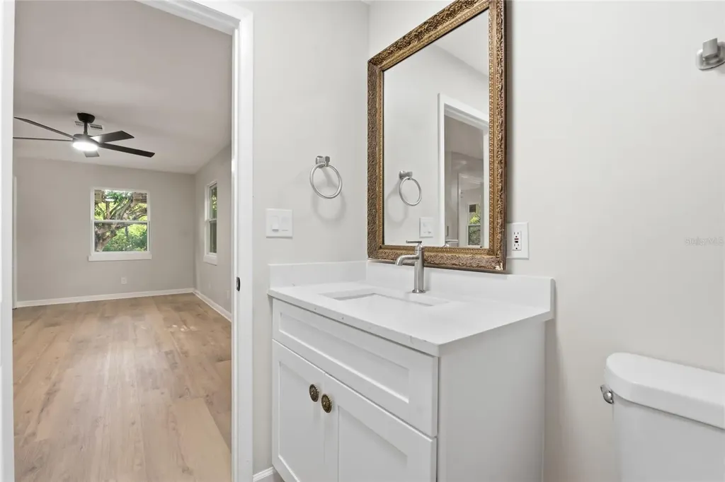 809 Woodcrest Avenue Clearwater FL 33756