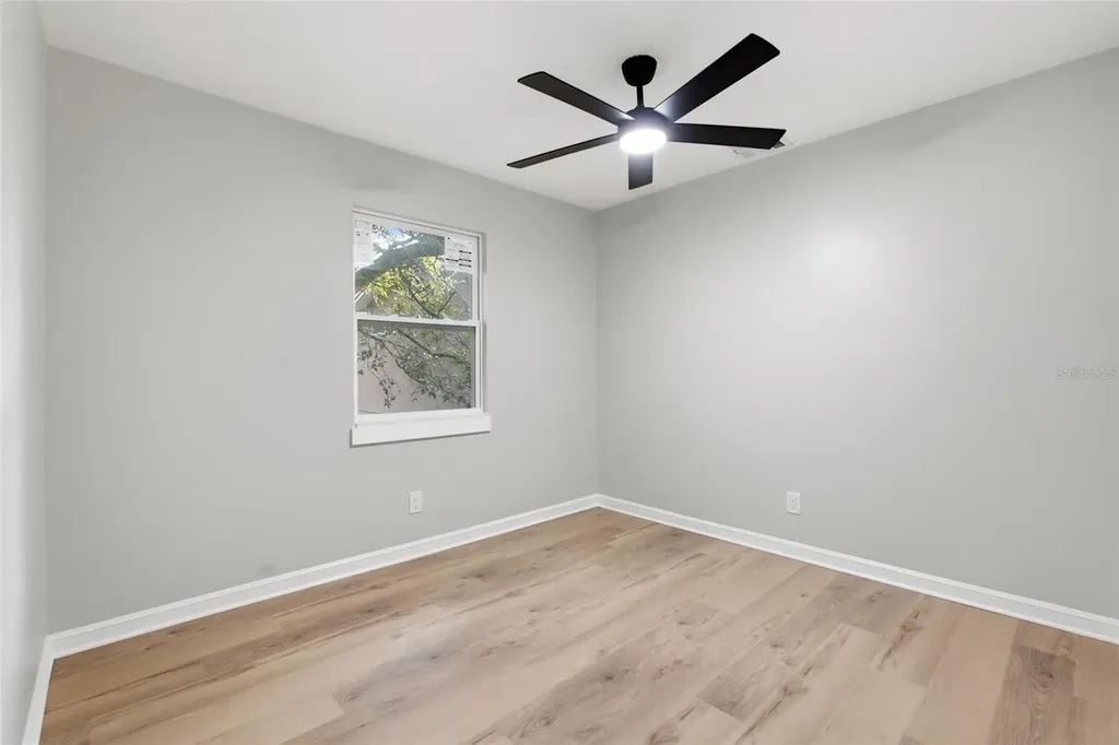 809 Woodcrest Avenue Clearwater FL 33756