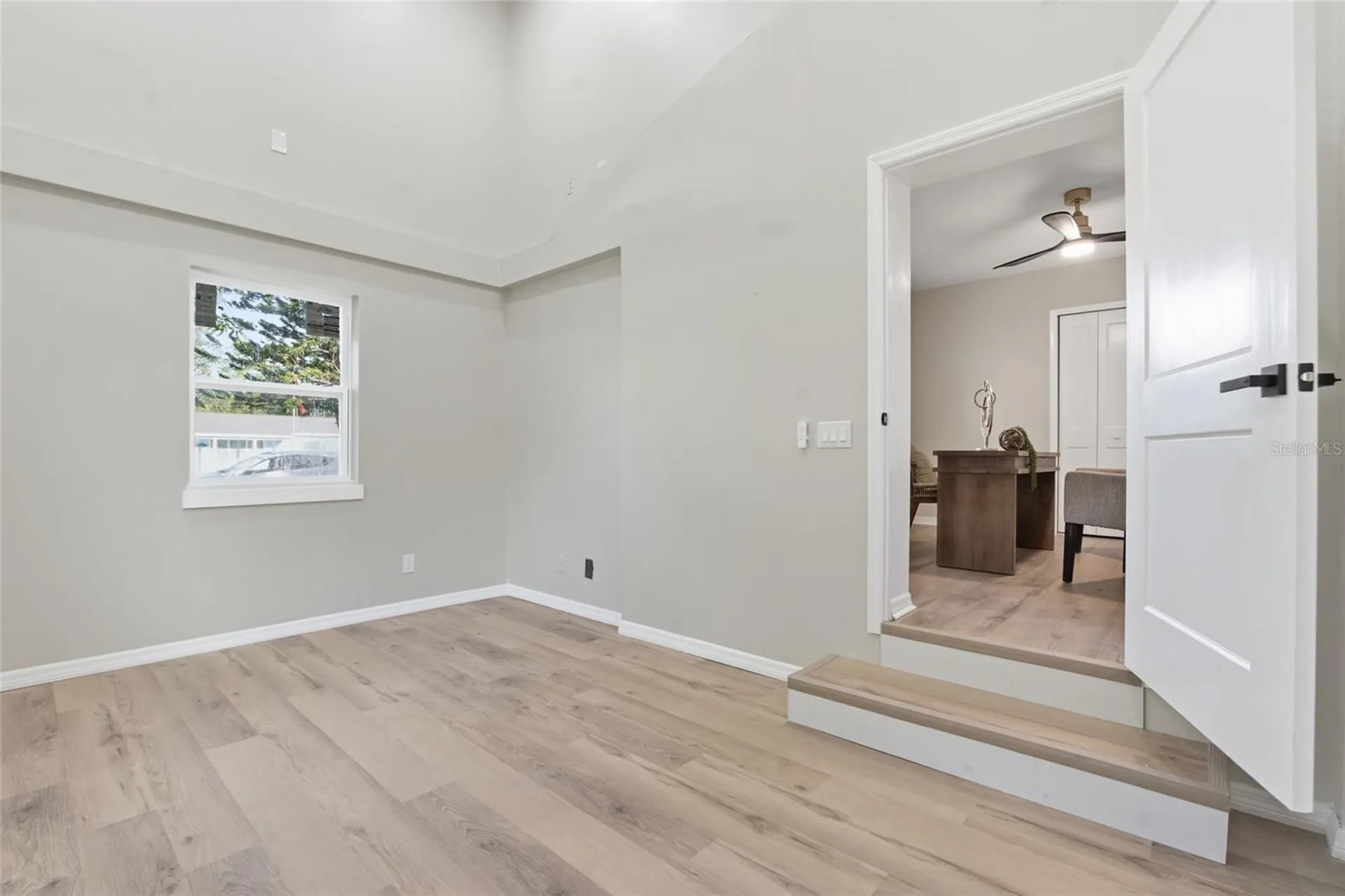 809 Woodcrest Avenue Clearwater FL 33756