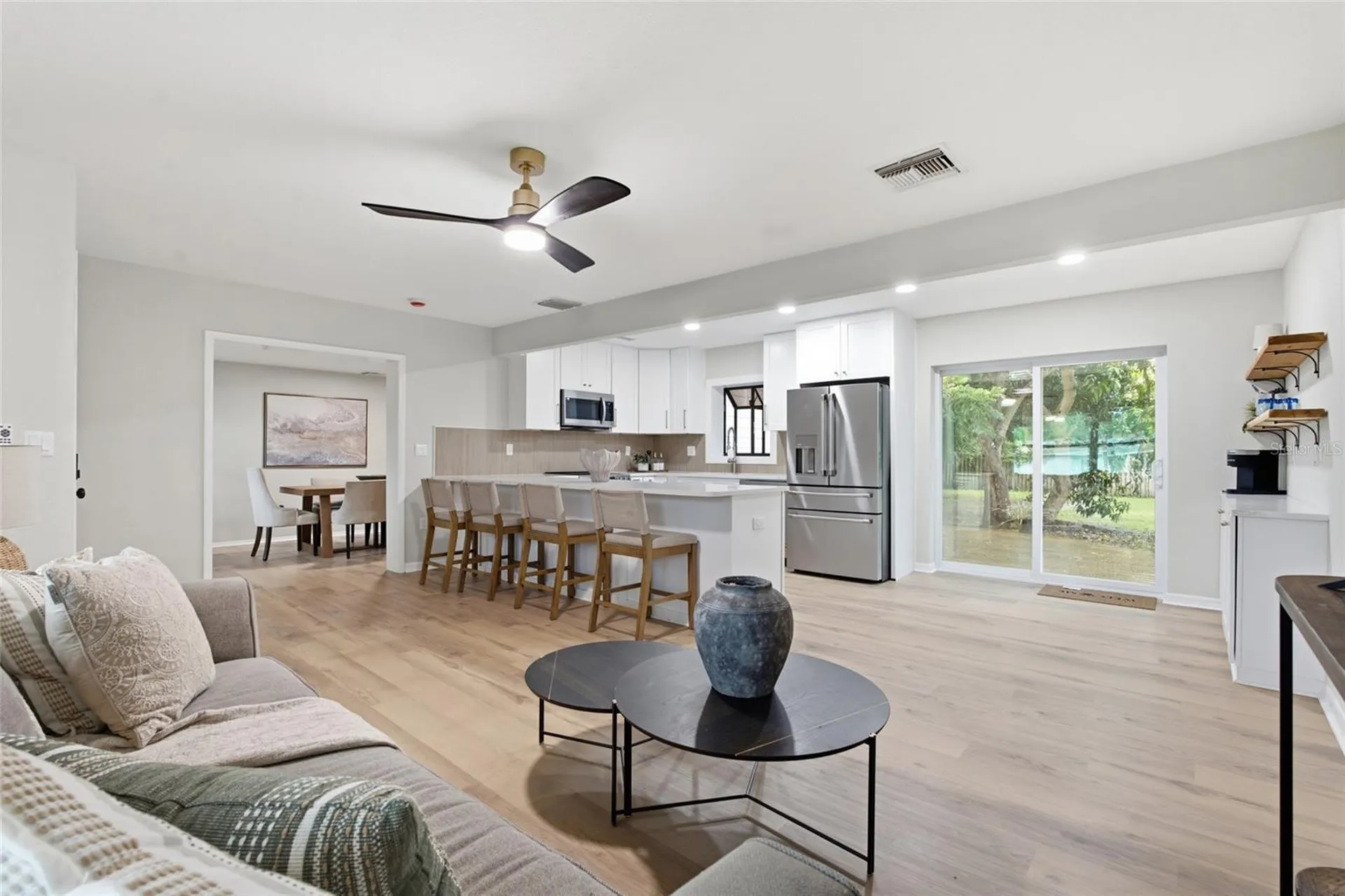 809 Woodcrest Avenue Clearwater FL 33756