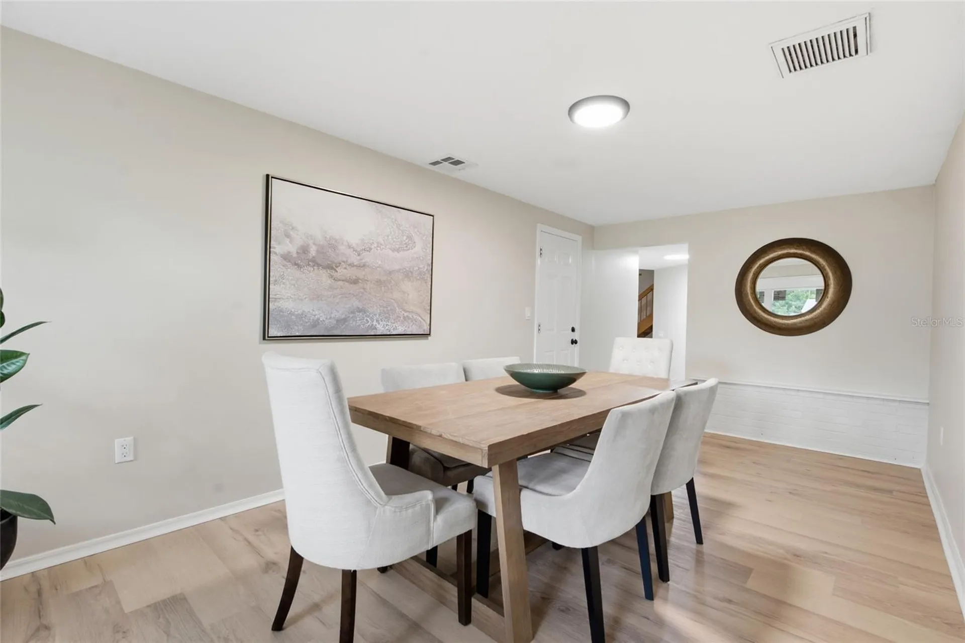 809 Woodcrest Avenue Clearwater FL 33756