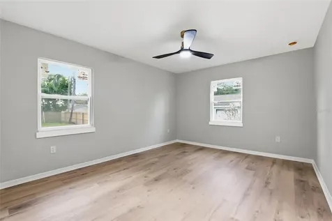 809 Woodcrest Avenue Clearwater FL 33756
