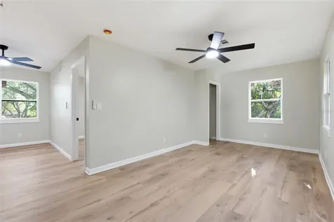 809 Woodcrest Avenue Clearwater FL 33756