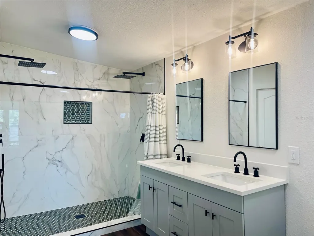 653 Lake Mobile Drive Altamonte Springs FL 32701