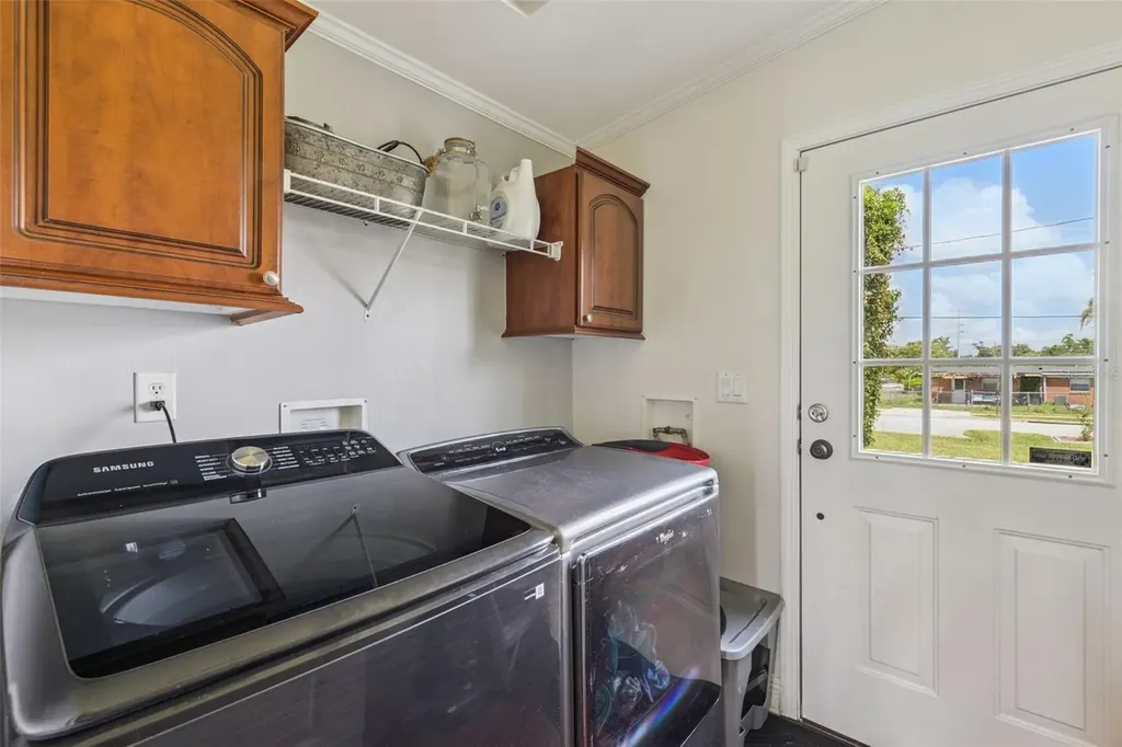653 Lake Mobile Drive Altamonte Springs FL 32701