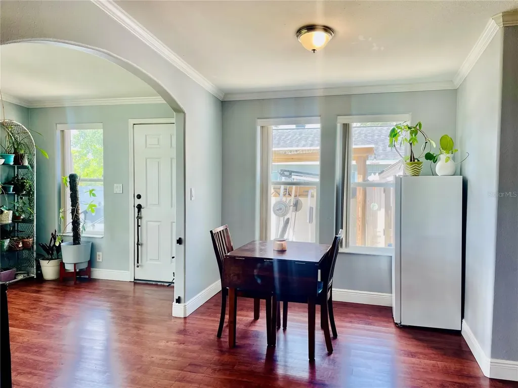653 Lake Mobile Drive Altamonte Springs FL 32701
