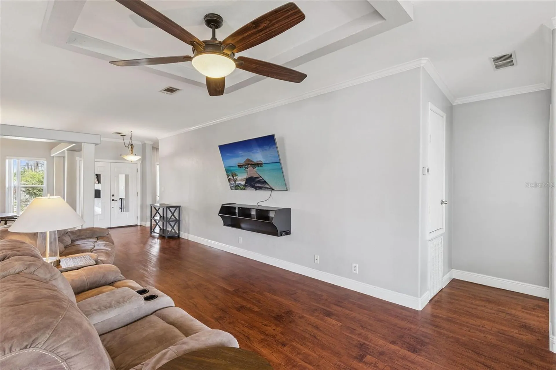 653 Lake Mobile Drive Altamonte Springs FL 32701