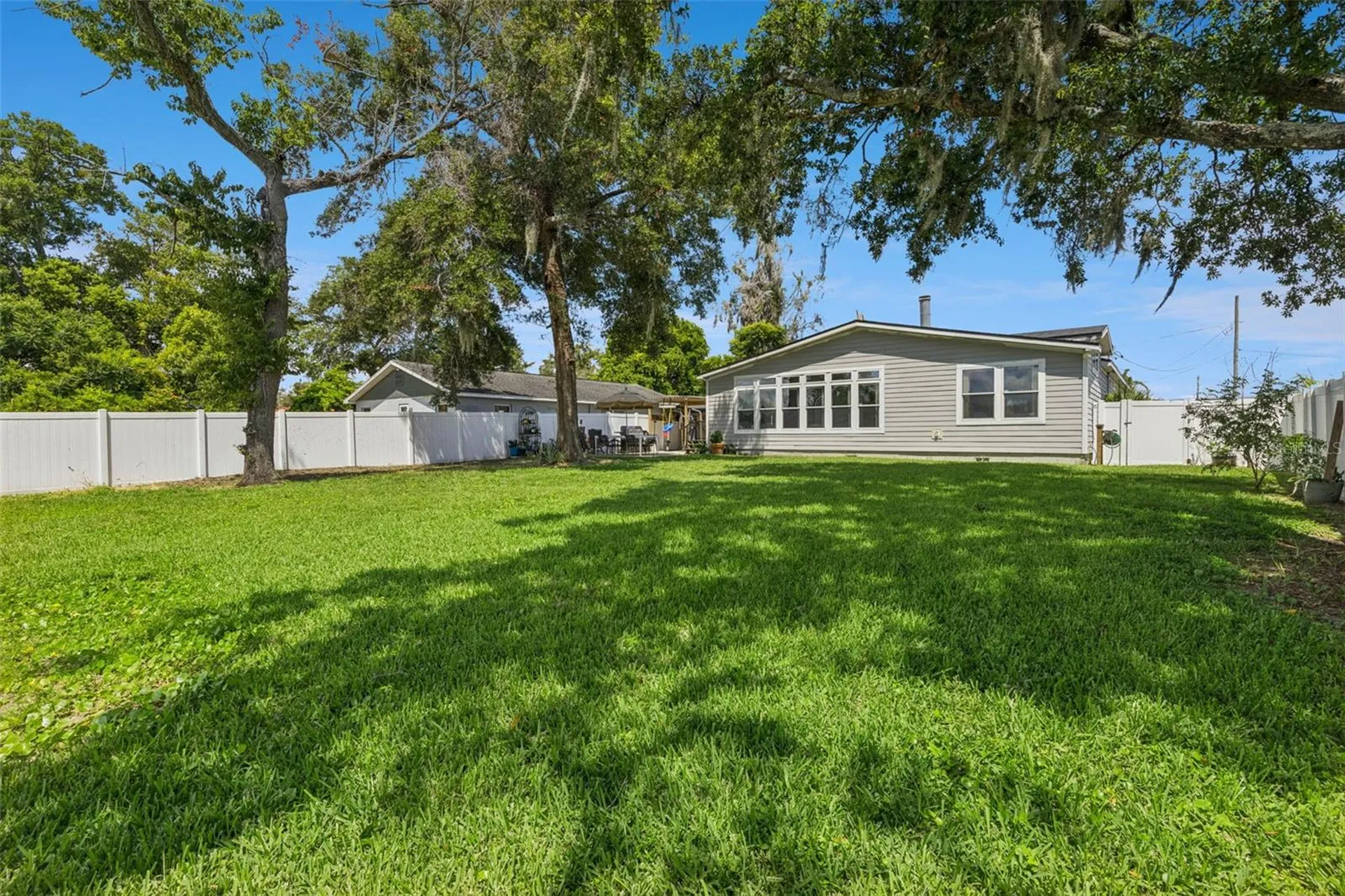 653 Lake Mobile Drive Altamonte Springs FL 32701
