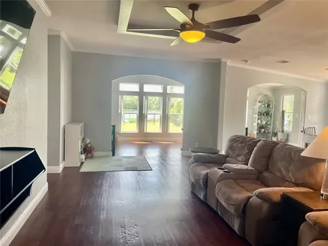653 Lake Mobile Drive Altamonte Springs FL 32701